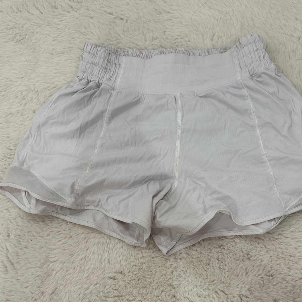 Lululemon white shorts size 4